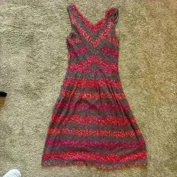 Anthropologie HD in Paris Cabernet Lace Dress Size 2 Grey Pink Red Stripes - Picture 5 of 10